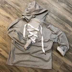 3/4 sleeve tie up hooded crop